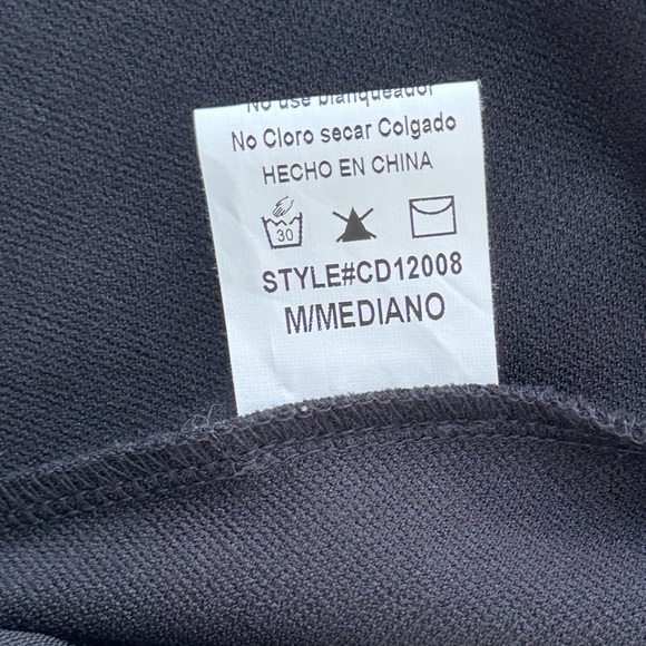 Black Dress - Picture 9 of 9